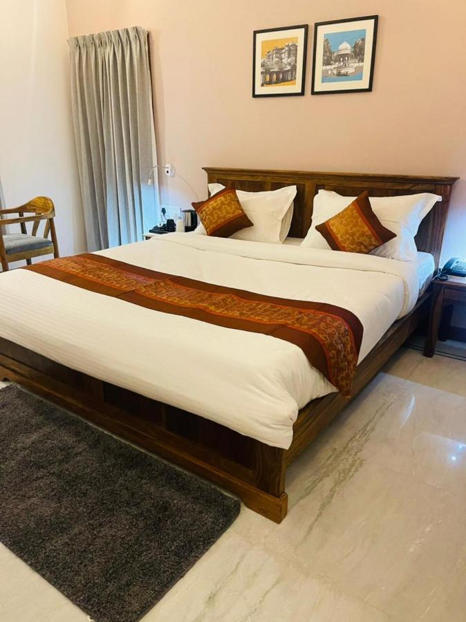 Dheergarh Palace Udaipur Dış mekan fotoğraf