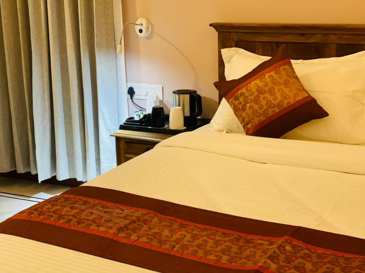 Dheergarh Palace Udaipur Dış mekan fotoğraf
