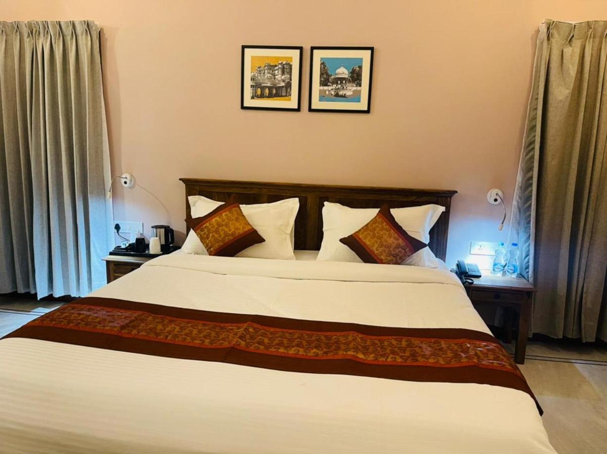 Dheergarh Palace Udaipur Dış mekan fotoğraf
